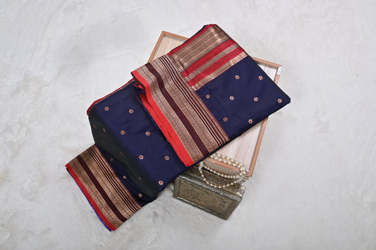 Narayan Peth Kathpadar Saree in Velvet Silk with Zari Work | Contrast Blouse For Tradition & Festival Wear