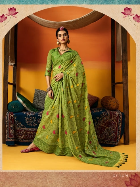 Handwoven Jamdani Silk Saree with Floral Weaving Design