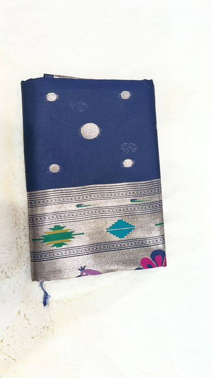 Chandrika Silk Kathpadar Muniya Paithani Saree with Rich Pallu & Zari Border -05