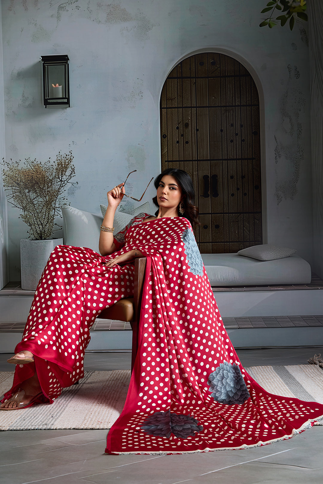 best red colour saree for office and collage party 
